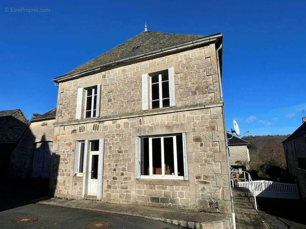 Maison à MENET