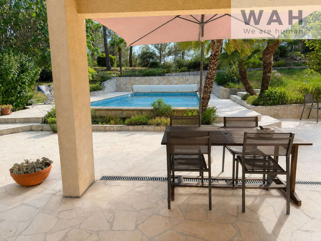 Vente villa 8 pieces a saint-clement-de-riviere - photo 14