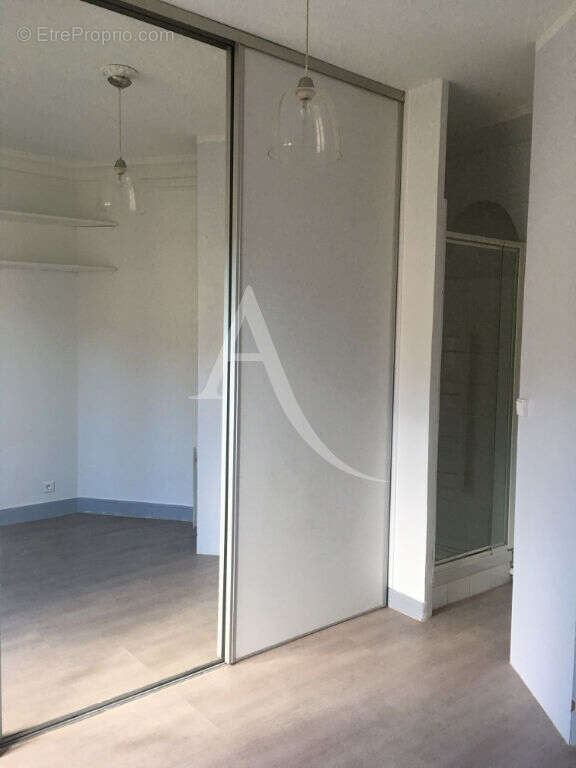 Appartement à PARIS-10E