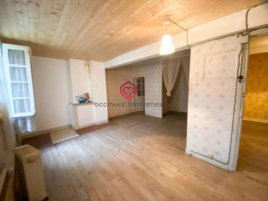 Maison de village à rénover – Fort potentiel - photo 7