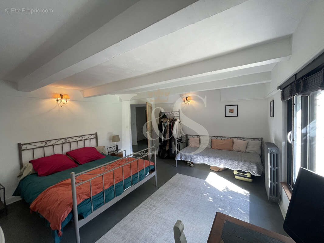 Maison à VAISON-LA-ROMAINE