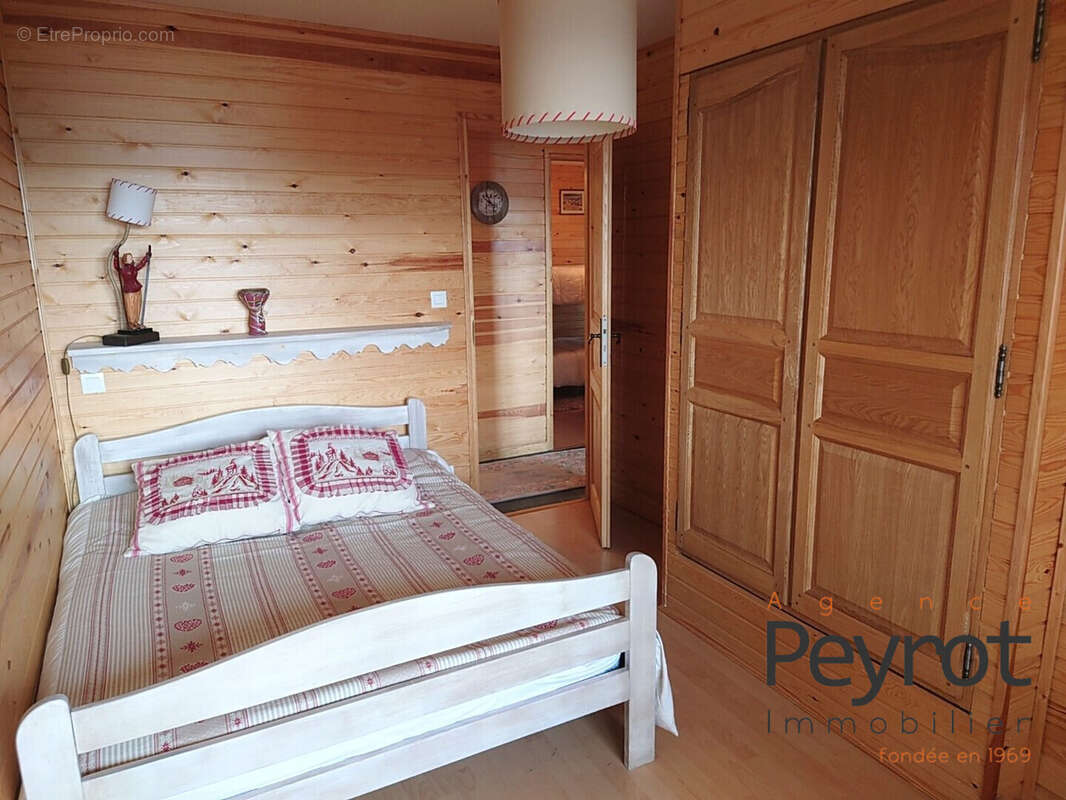 Maison à LES ANGLES