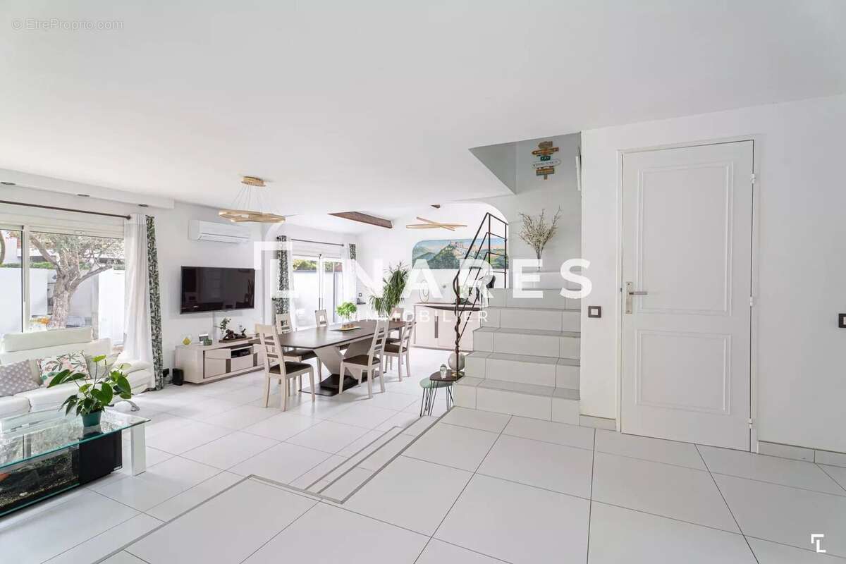 Maison à MARSEILLE-8E