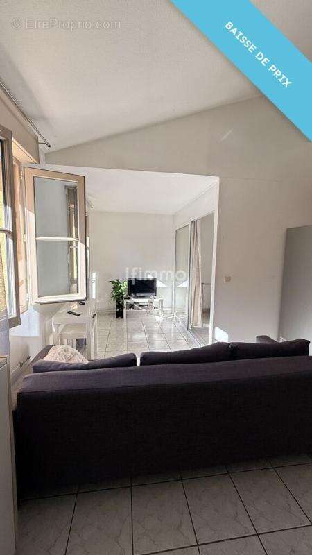 Appartement à SEREZIN-DU-RHONE