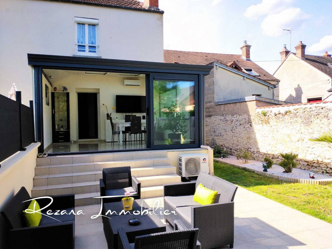 Maison à HERICY