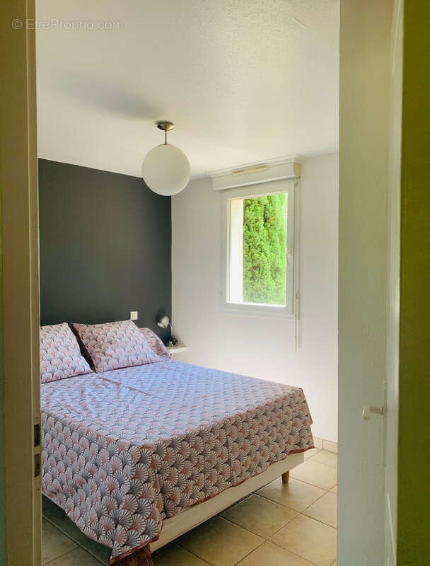 A VENDRE : Appartement T3 lumineux à 5 minutes de la plage - photo 4