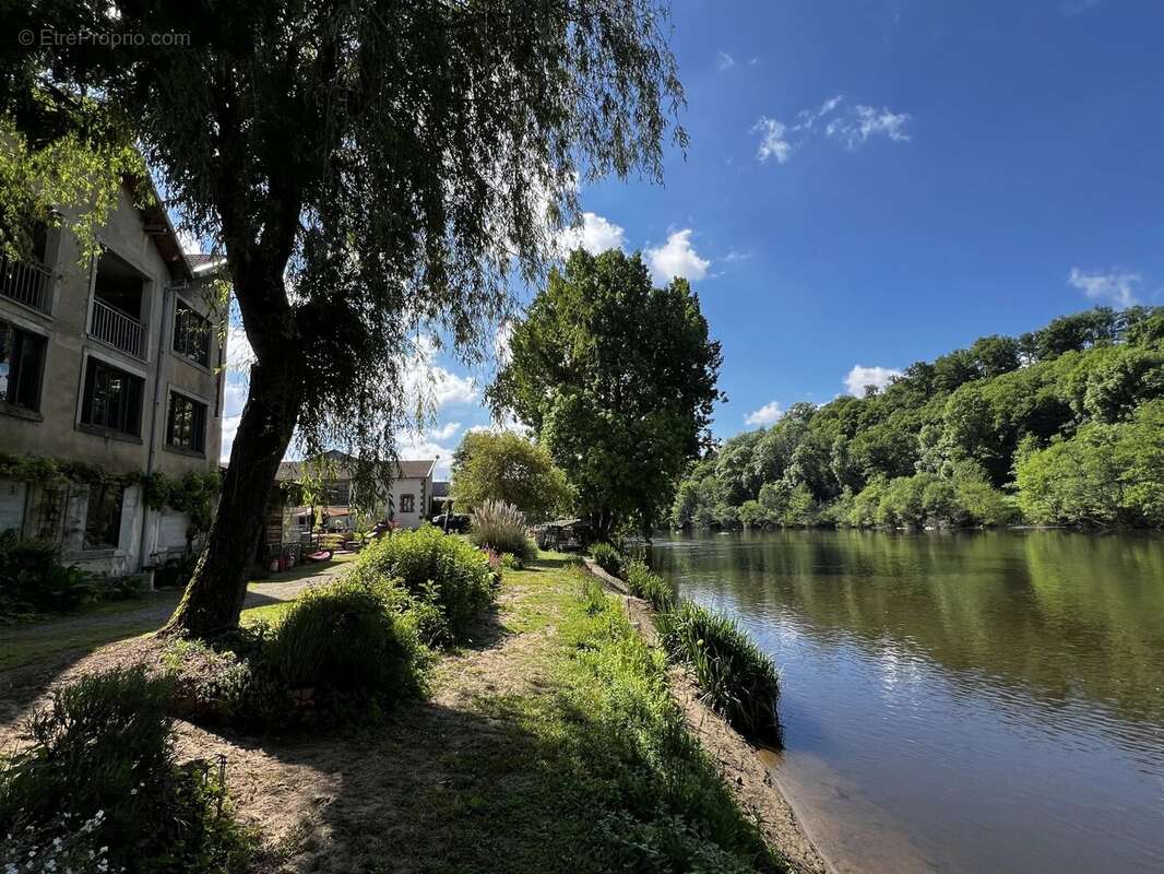 Maison à SAINT-JUNIEN