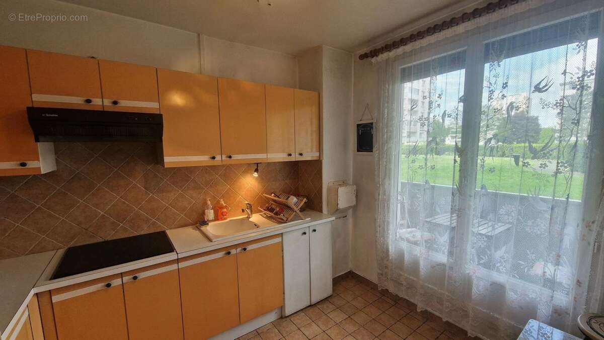 Appartement à NEUILLY-SUR-MARNE