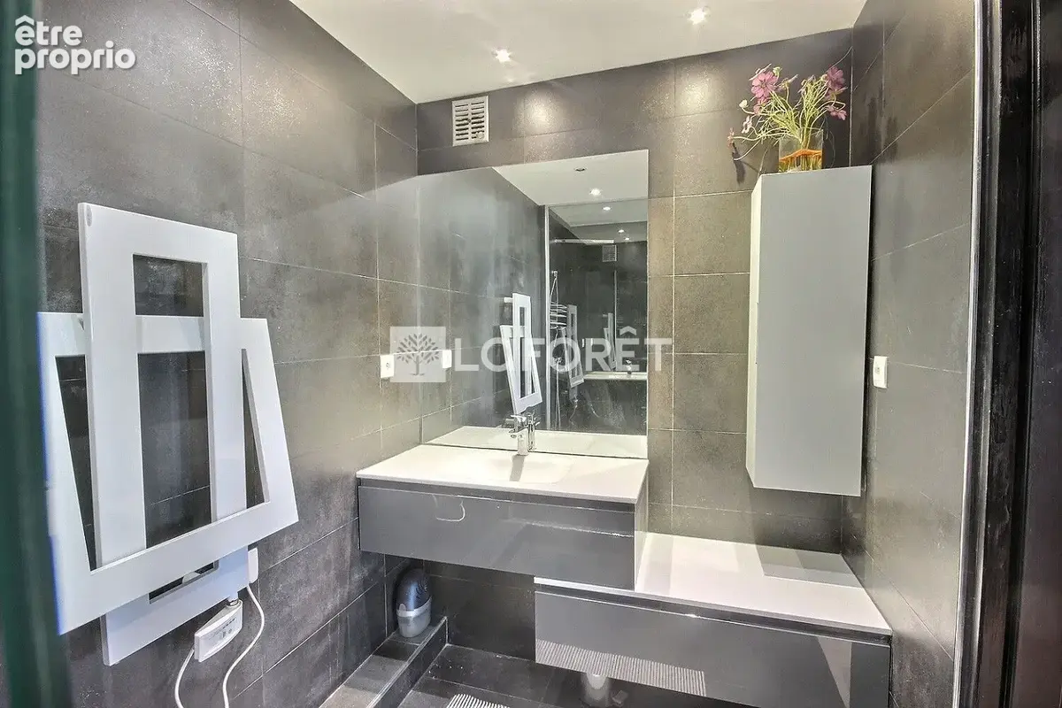 Appartement Courbevoie 3 pièce(s) 701,1m2 - photo 16