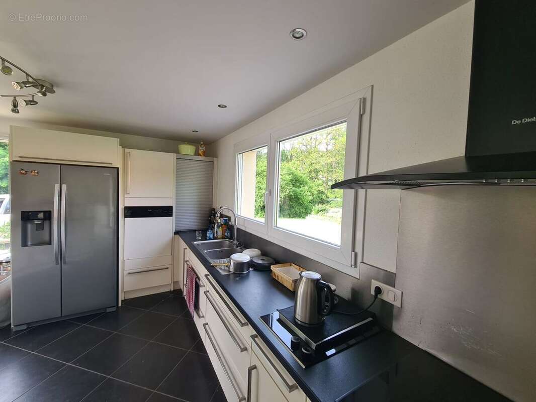 Maison à LE THILLOT