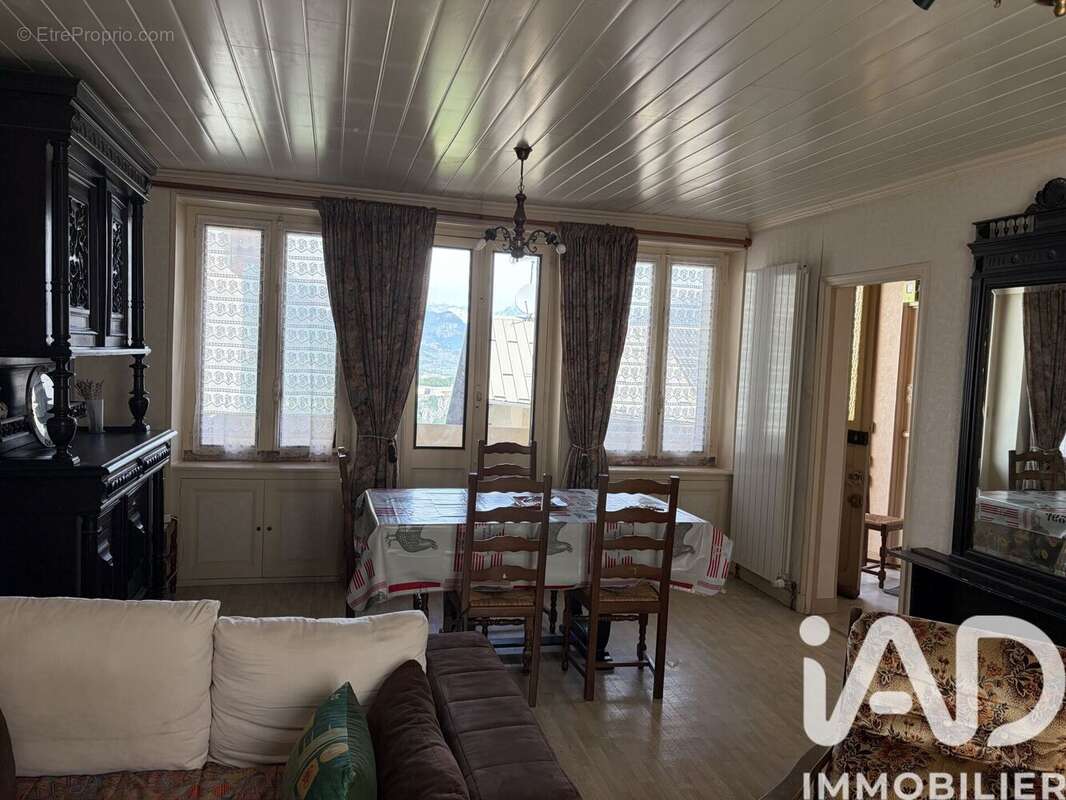 Photo 2 - Maison à RISOUL