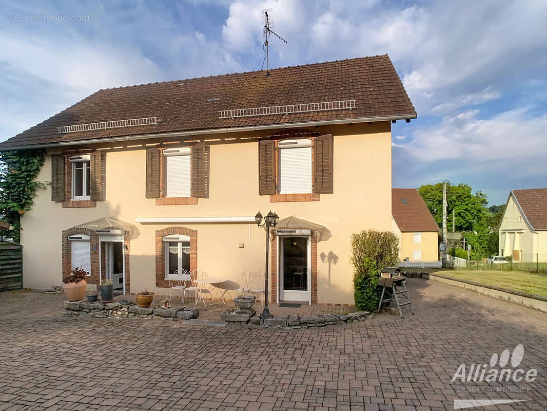 Maison 6 pièces BADEVEL - 169 hab, 17 ares de terrain, dépendance - photo 9