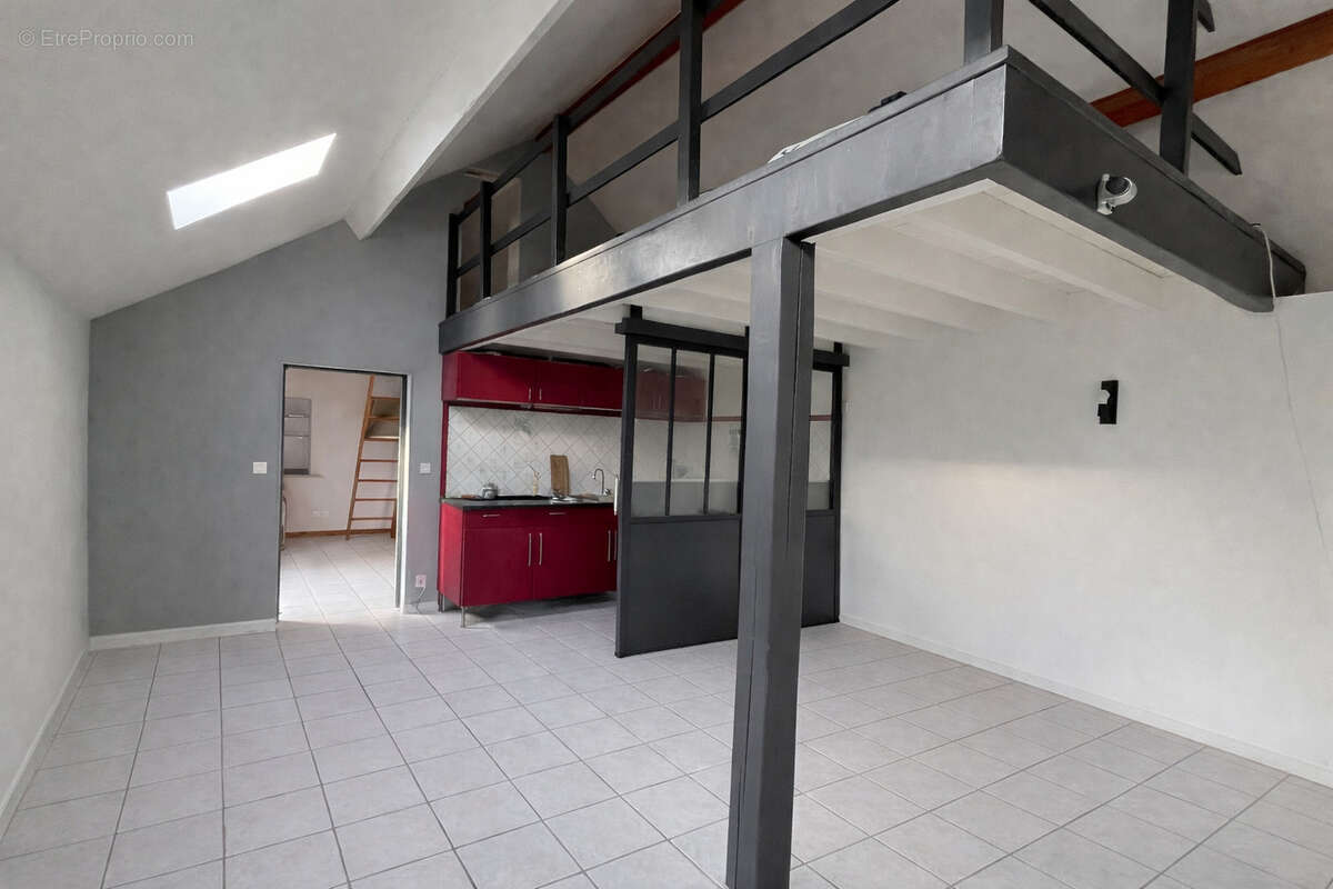 Maison à THOIRY