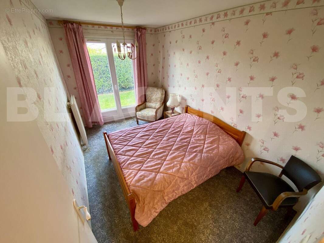 ch3 - Maison à OTHIS