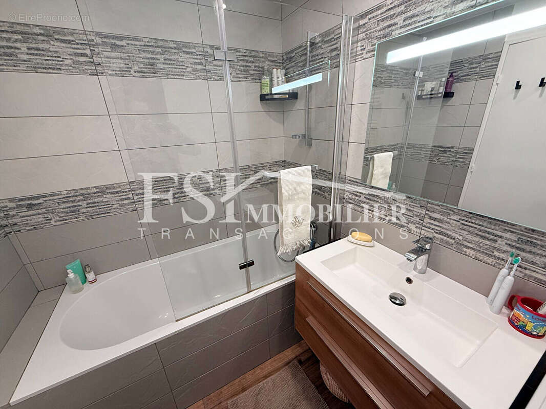 Appartement à MARGENCY