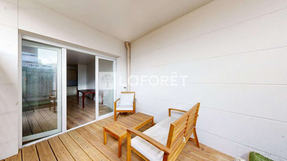 Appartement à NANTERRE