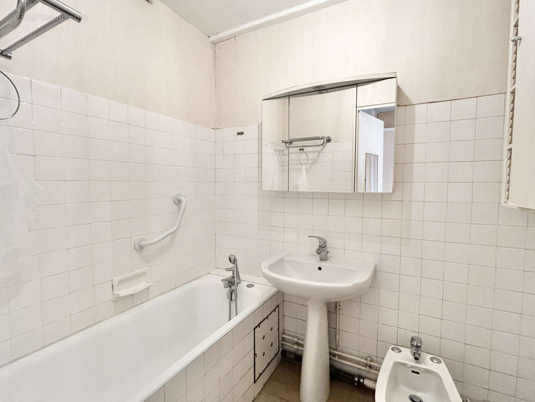 Appartement à LYON-5E