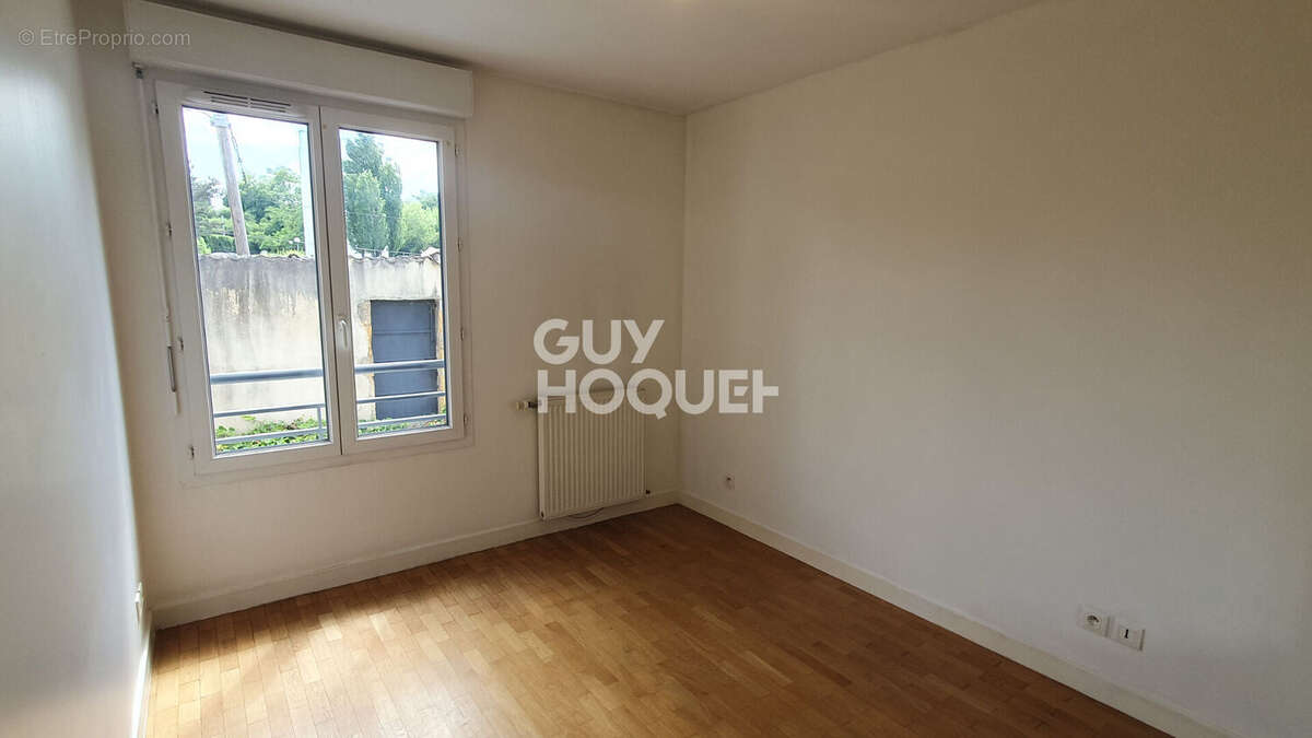 Appartement à OULLINS