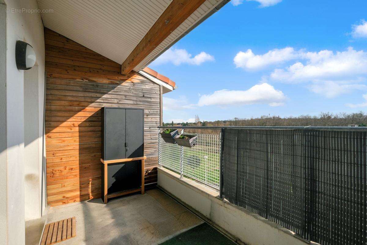 Appartement à SAINT-ORENS-DE-GAMEVILLE