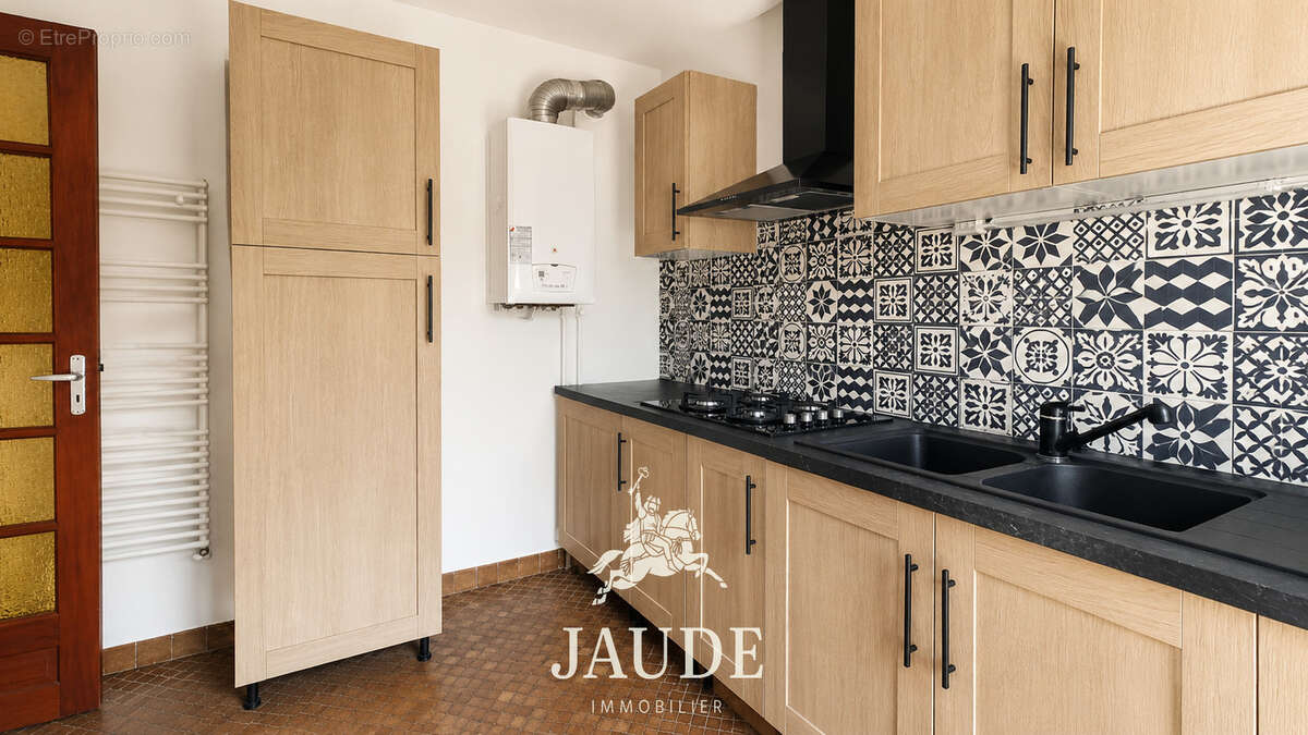 CLERMONT-FERRAND — Maison 110 m2 — 4 chambres + bureau — Terrain 379 m2 - photo 5