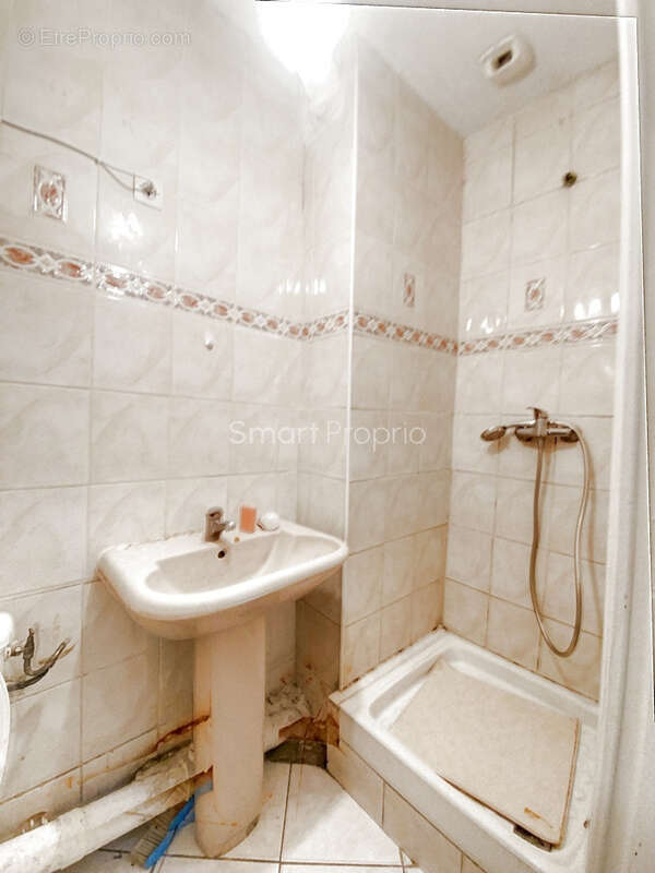 Appartement à MARSEILLE-2E
