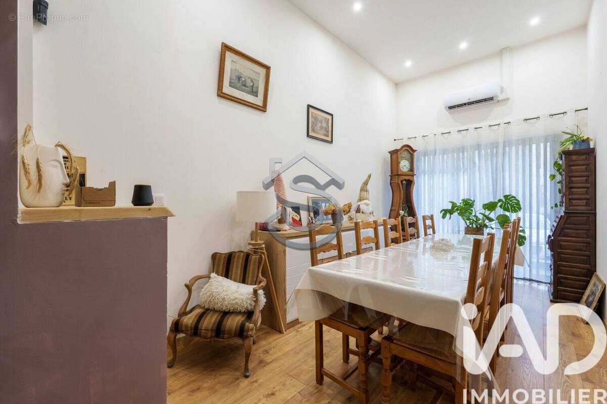 Photo 1 - Maison à NEUFMAISONS