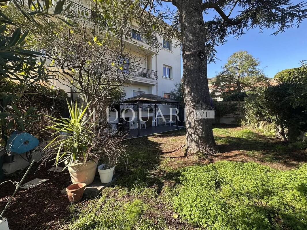 Appartement à ROQUEBRUNE-CAP-MARTIN