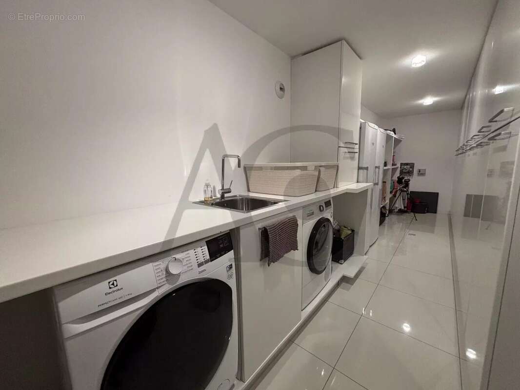 Maison à VILLENEUVE-LOUBET