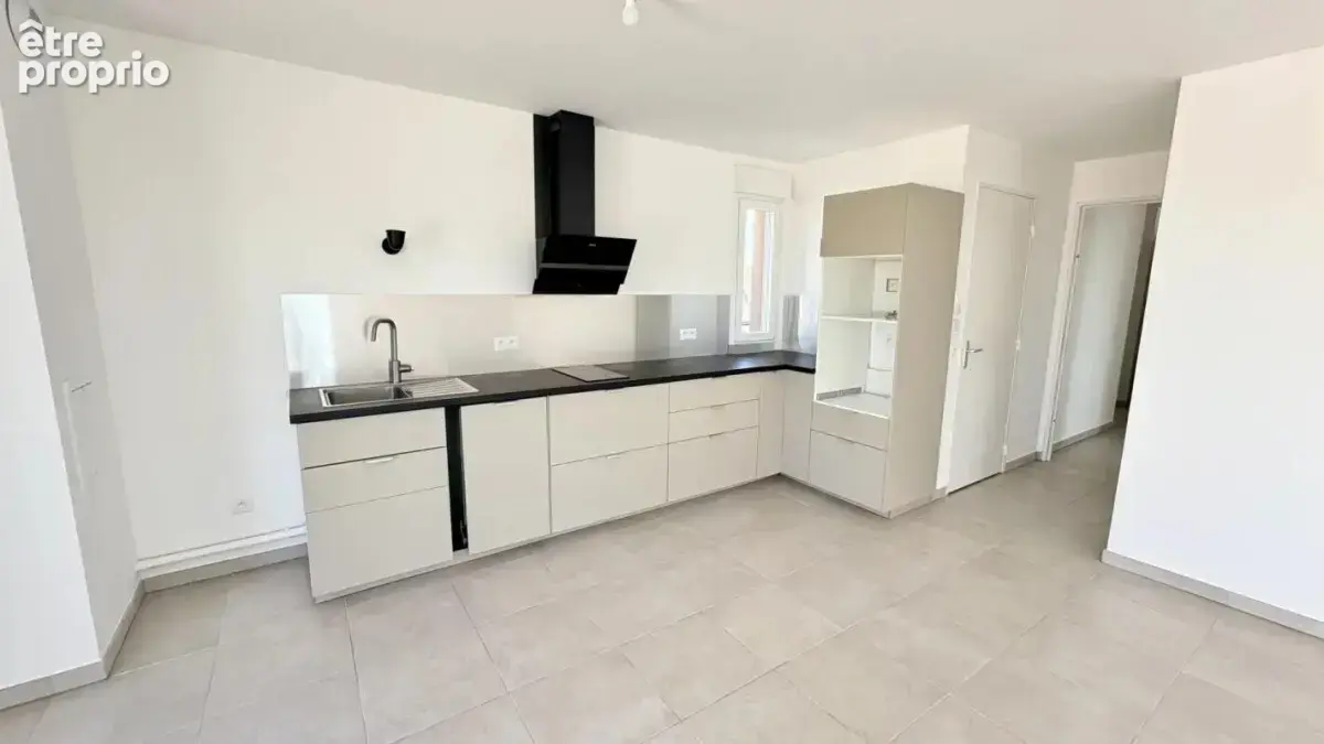 Bien rare à Avignon : Appartement T5 avec toit-terrasse et v - photo 7