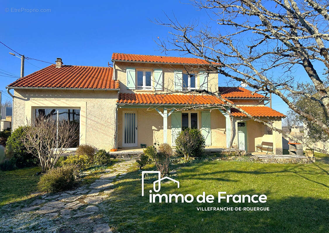Plain-pied de 119 m², 4 chambres, bureau, 2 garages sur terrain de 1013 m² - photo 2