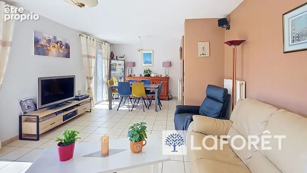 Maison familiale avec piscine, 4 chambres et sous-sol Lyon 9e / Saint-Rambert - photo 8