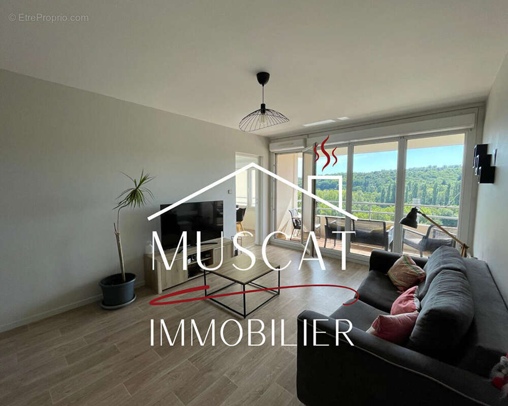 Appartement à VILLEFONTAINE