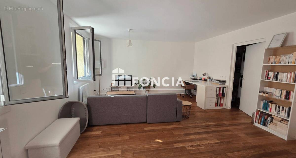 Appartement à VILLENEUVE-LES-MAGUELONE