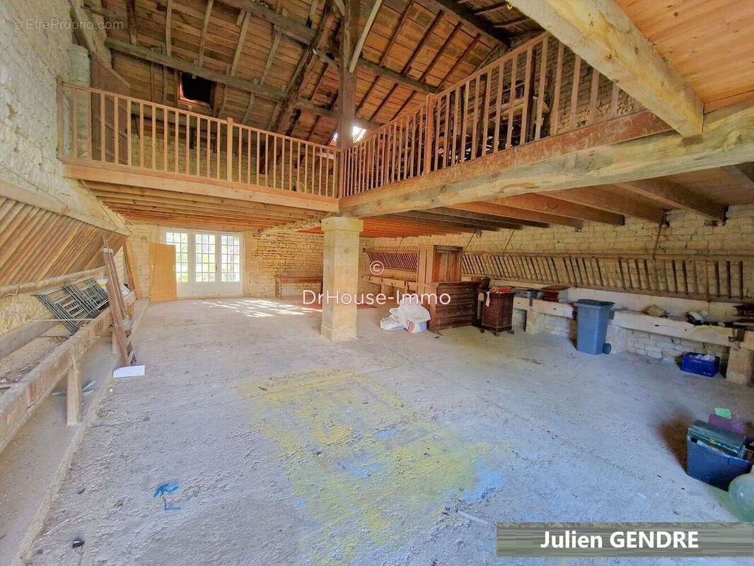 Maison à BRIOUX-SUR-BOUTONNE