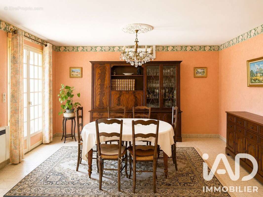 Maison 120 m² à Vaugneray  - photo 3