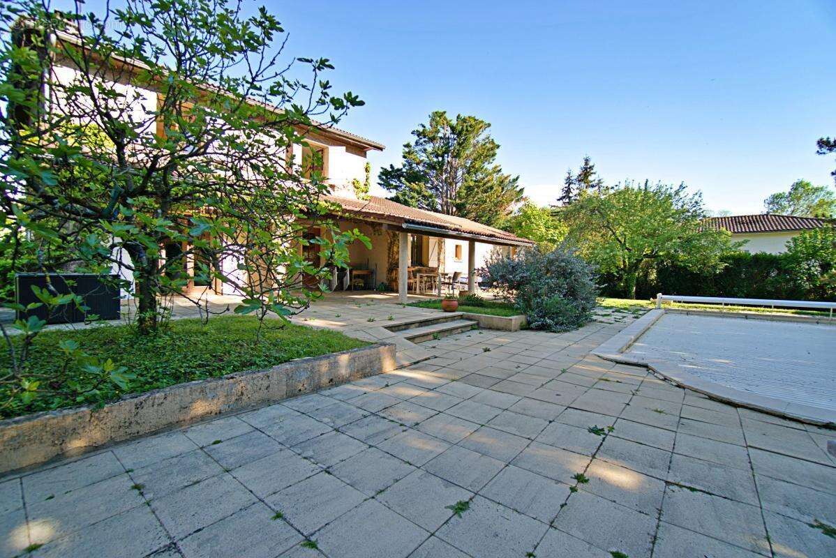 Maison à MESSIMY-SUR-SAONE