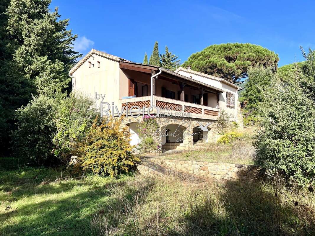 Maison à CAVALAIRE-SUR-MER
