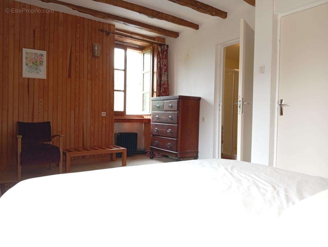 Propriété de charme en pierre avec piscine et grange authent - photo 17