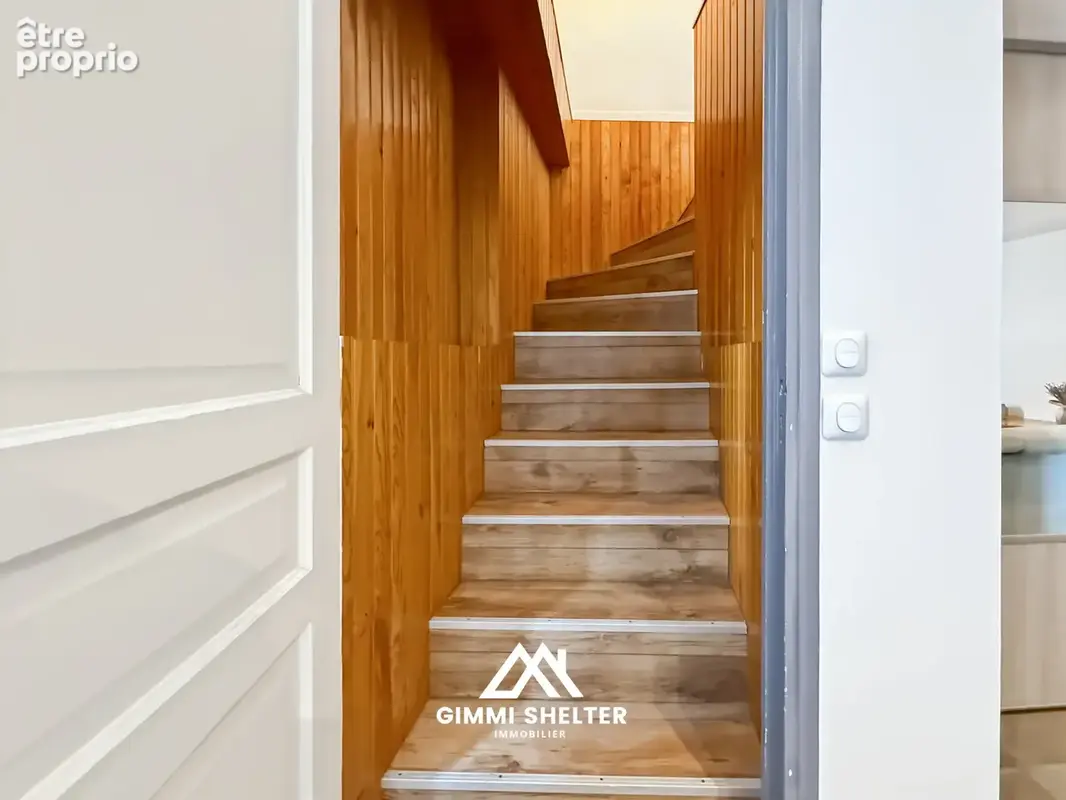 Ceyrat bourg, maison de village 82 m2, 2 chambres, balcon, PAC réversible - photo 9