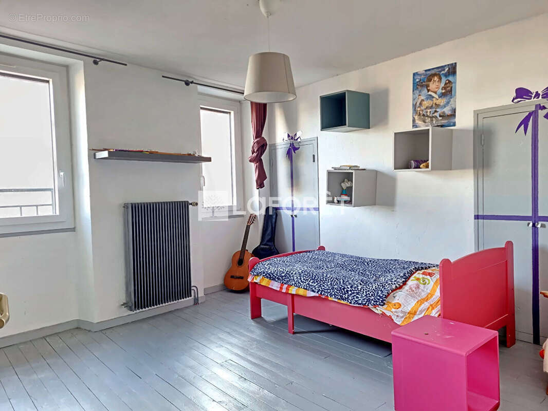 Appartement à SORBIERS