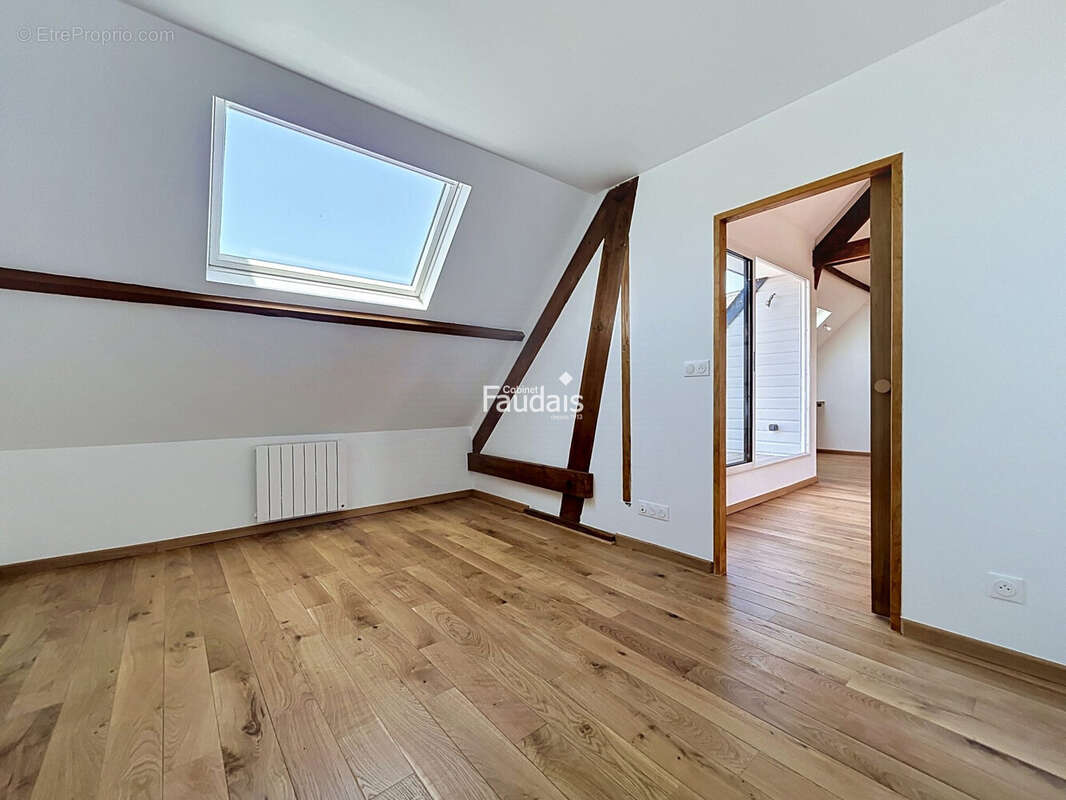 2ème Chambre - Appartement à BARNEVILLE-CARTERET