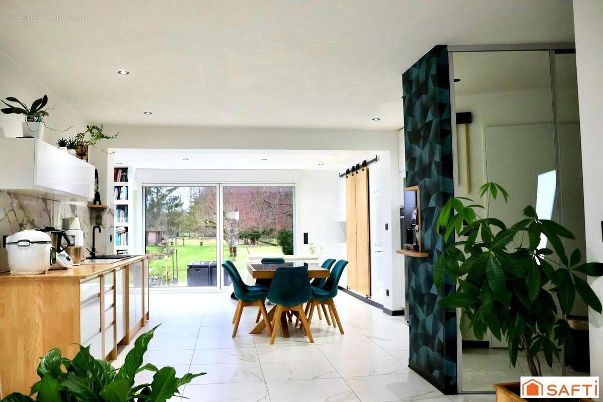 Photo 2 - Maison à VINCEY