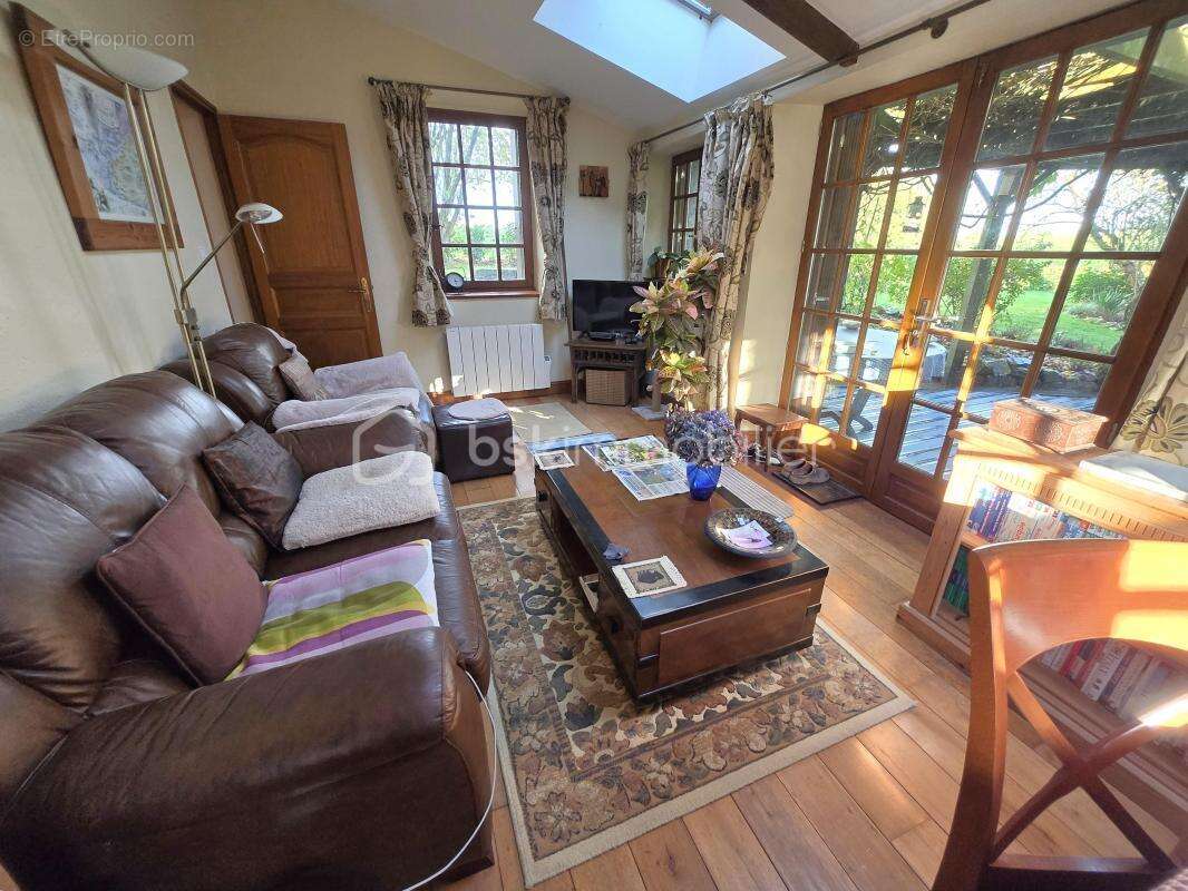 Maison à PLELAN-LE-PETIT