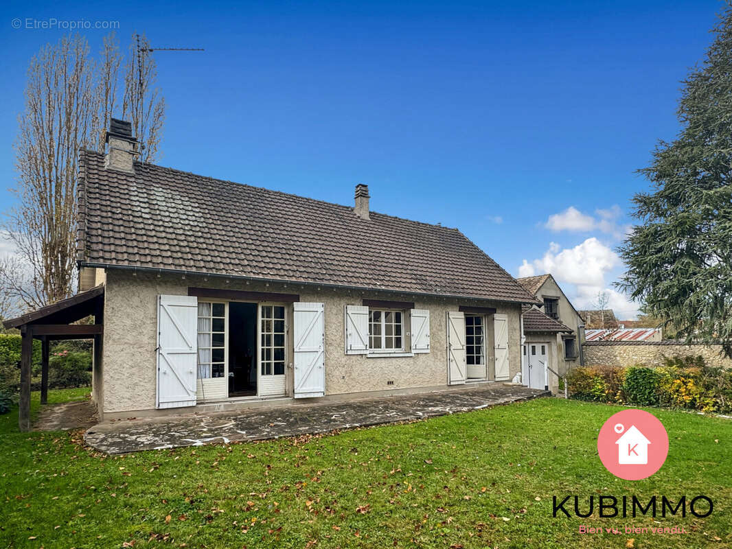 Maison à ORGERUS