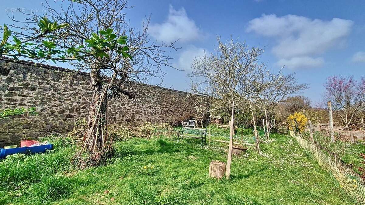 Appartement à BRIGUEUIL