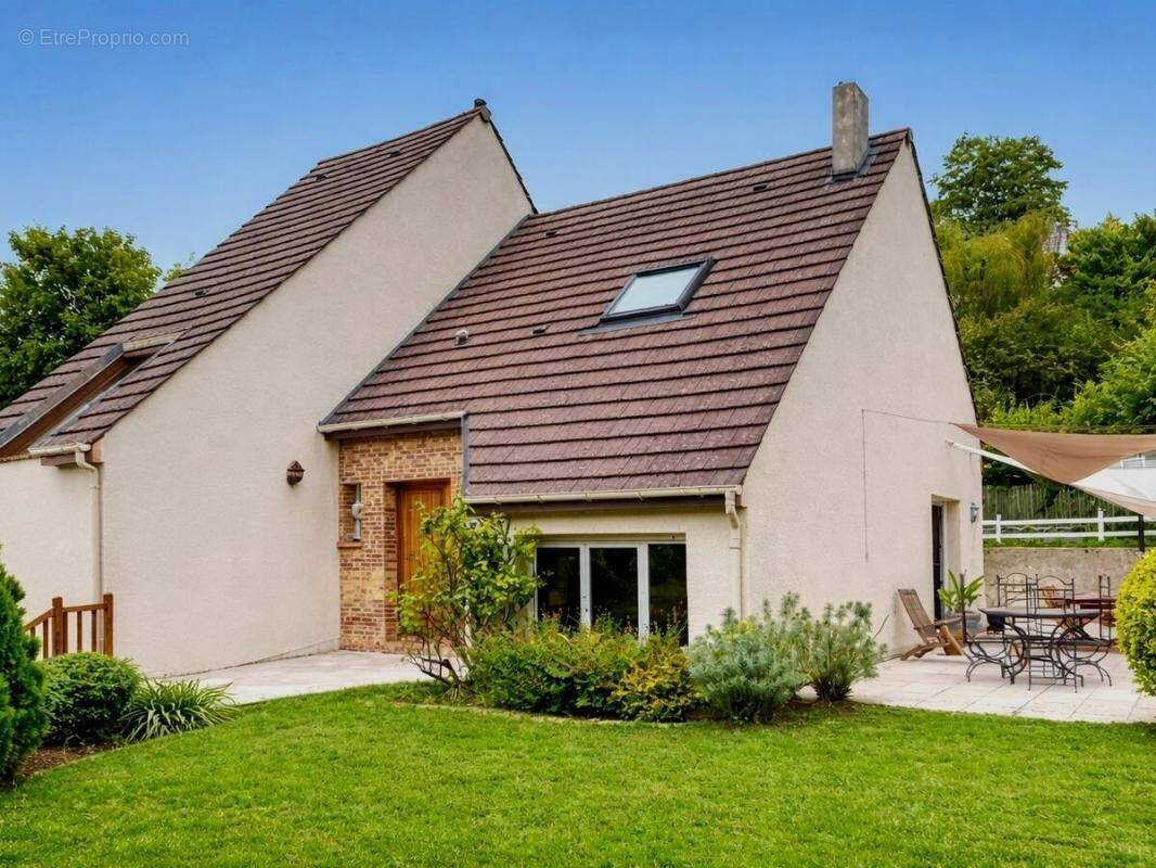 Maison à TRIEL-SUR-SEINE