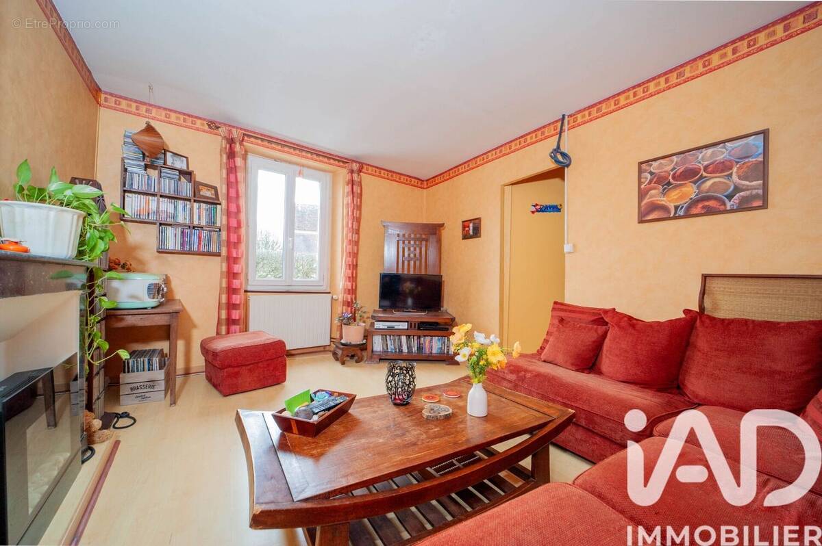 Photo 1 - Appartement à MOISSY-CRAMAYEL