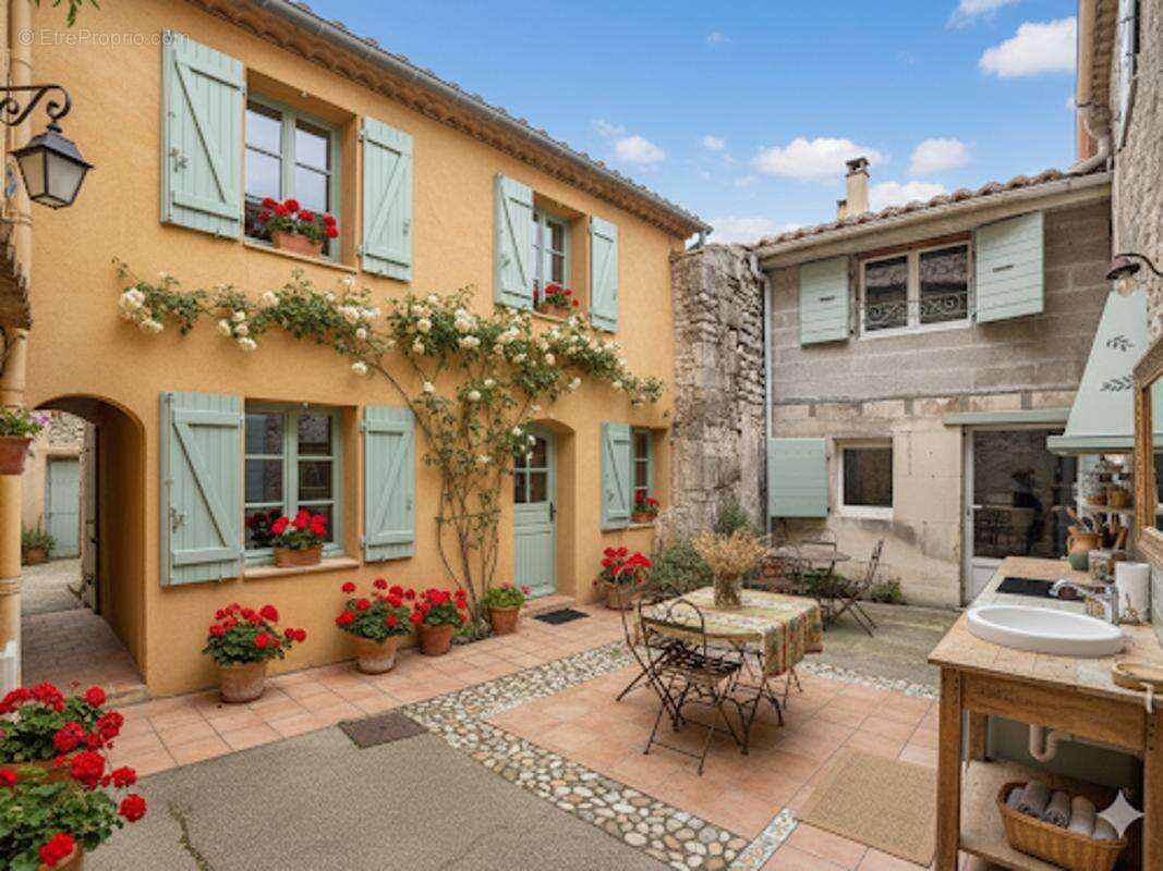 Maison à SAINT-REMY-DE-PROVENCE