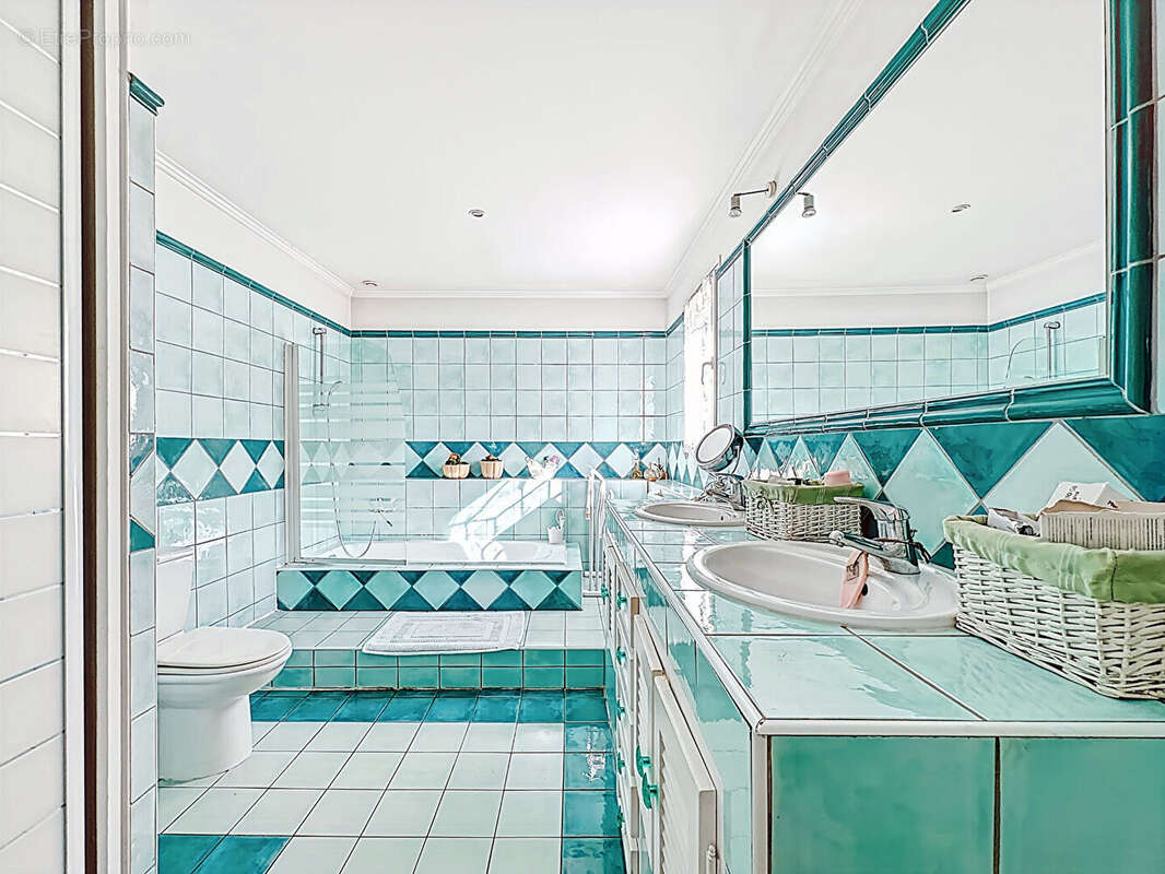 Maison à MARSEILLE-13E