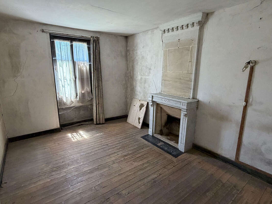 Maison en pierre à rénover - photo 5